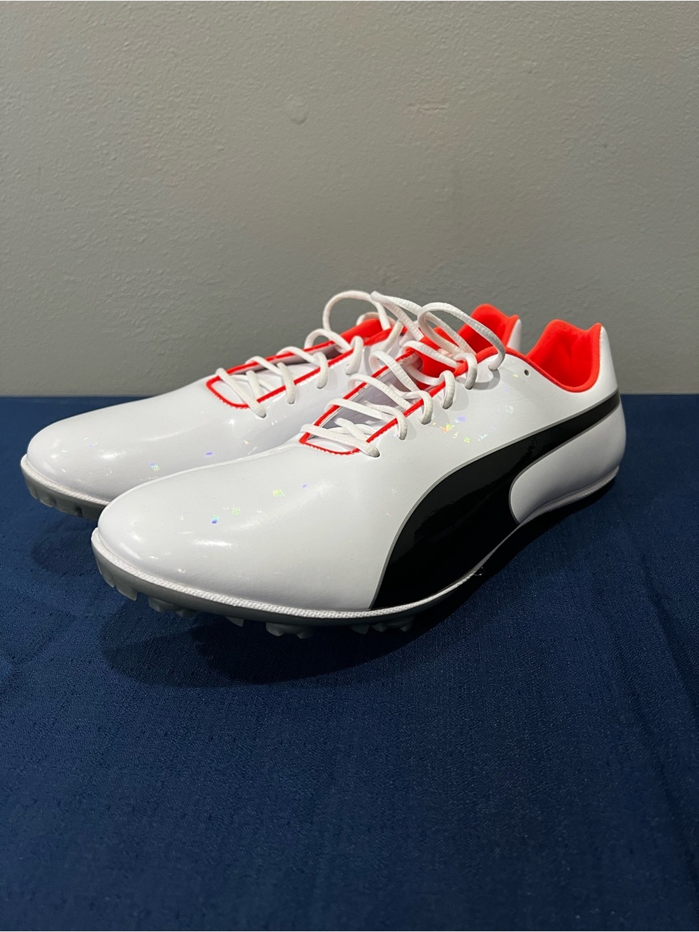 PUMA evoSpeed Sprint 10 White Black Track & Field Spikes 193452-03 Size 10.5 Men